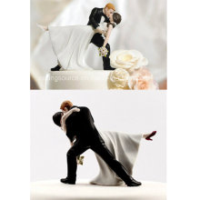 High Quality a Romantic DIP Dancing Bride and Groom Couple Figurine for Cake Topper